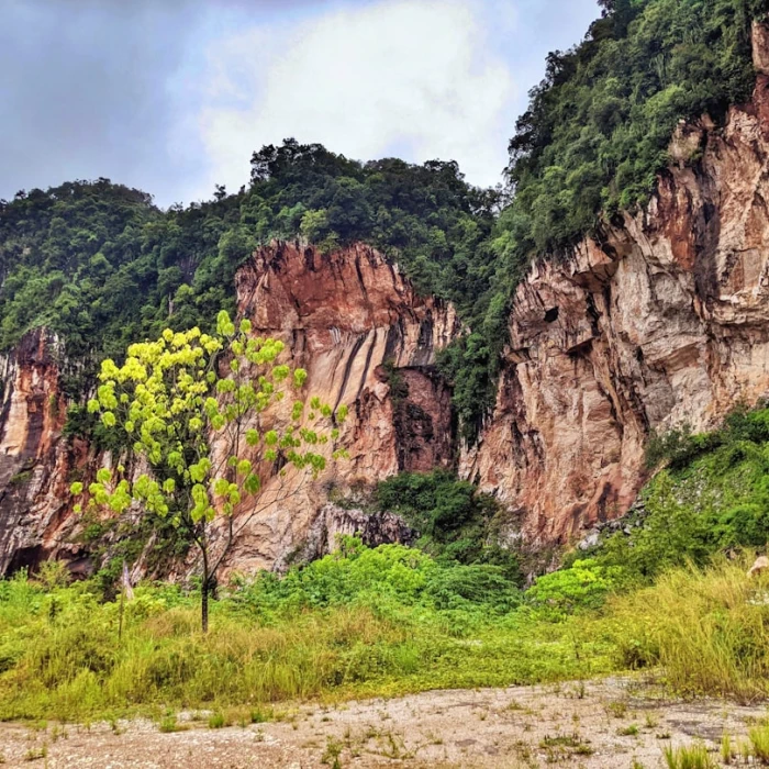 Discover the Melodies & Magic: Exploring Malaysia's Vibrant Street Performers and Buskers