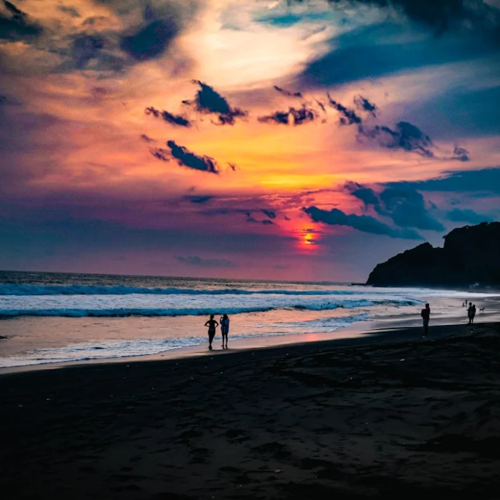 Discover Pure Romance: The Most Enchanting Honeymoon Destinations in El Salvador