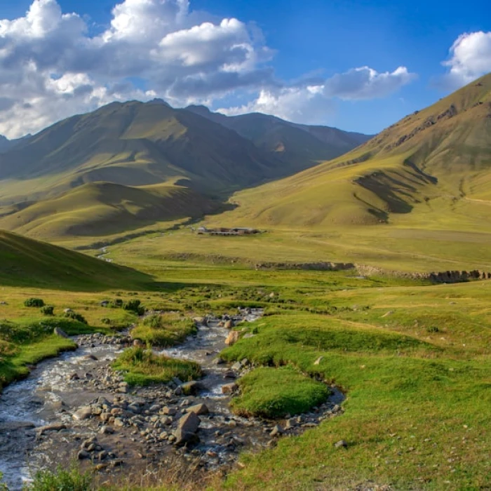Discover Kyrgyzstan's Hidden Gems: Top Underground Bars & Speakeasies