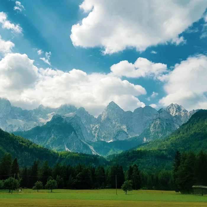 A Guide to the Most Beautiful Valleys in Slovenia: Explore Breathtaking Landscapes