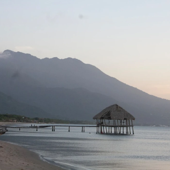 Unforgettable Sunrise Hikes in Honduras: Your Guide to Breathtaking Views