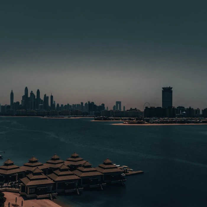 Unveiling the UAE's Dark Sky Sanctuaries: Top Spots for Stargazing & Night Photography