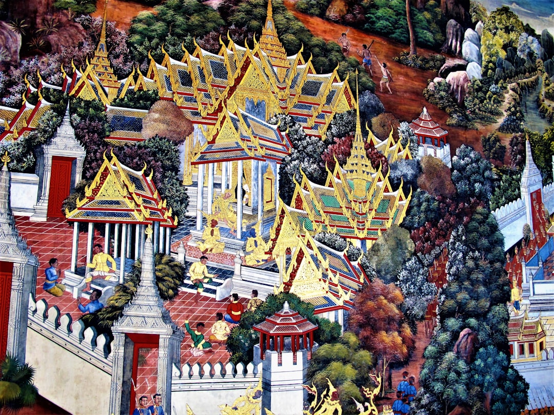 Dive Deep into Thailand's Freshest Flavors: Exploring the Best Local Fish Markets