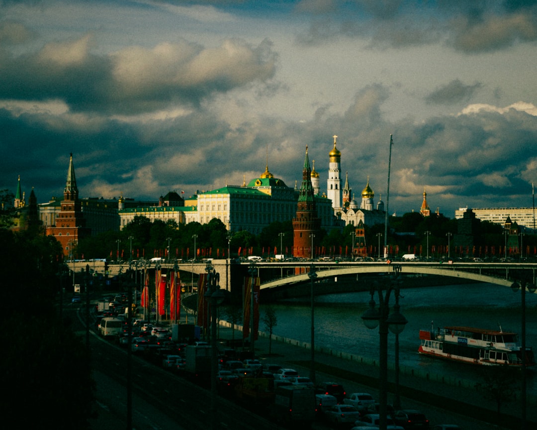 Discover Russia's Vibrant Coffee Culture: Your Guide to Local Cafes