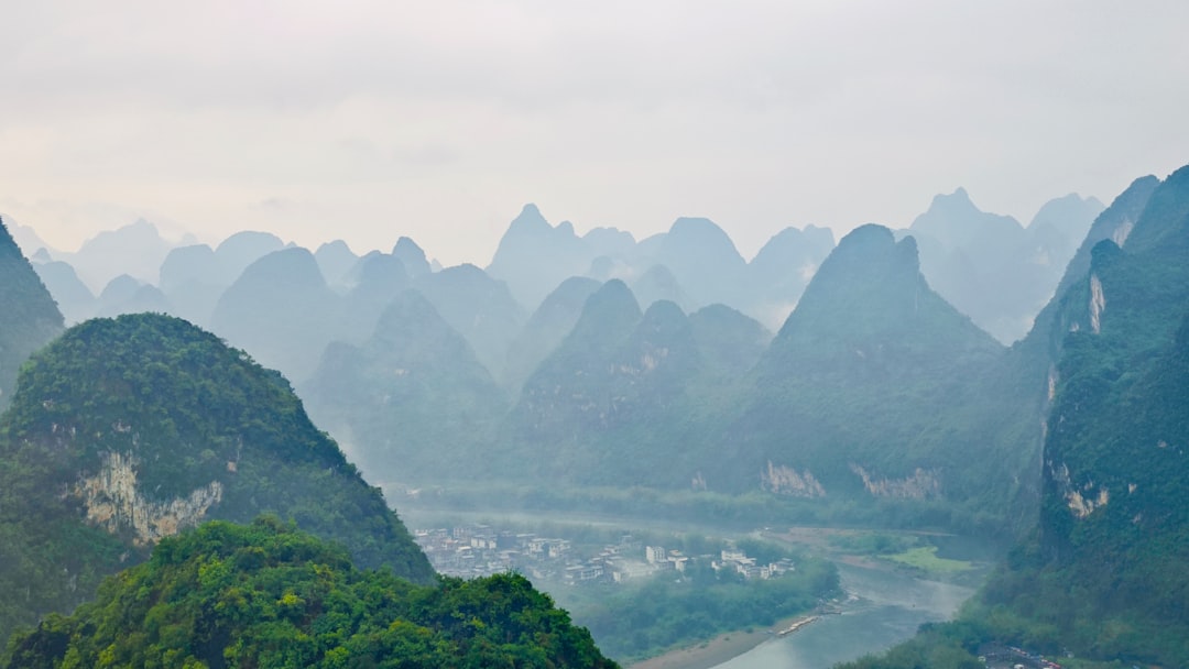 Discover Asia's Iconic Squares: A Traveler's Guide to Must-Visit Plazas