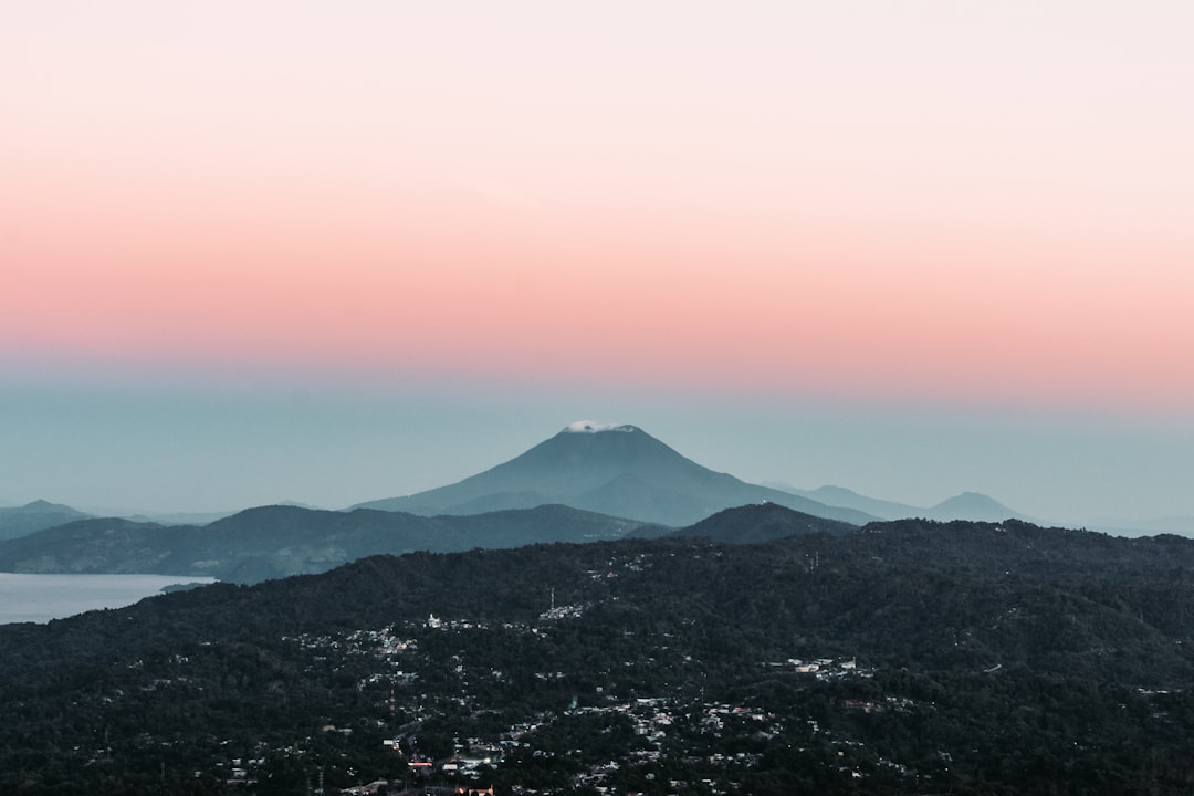 💍 How to Plan a Romantic Proposal in El Salvador: Your Ultimate Guide