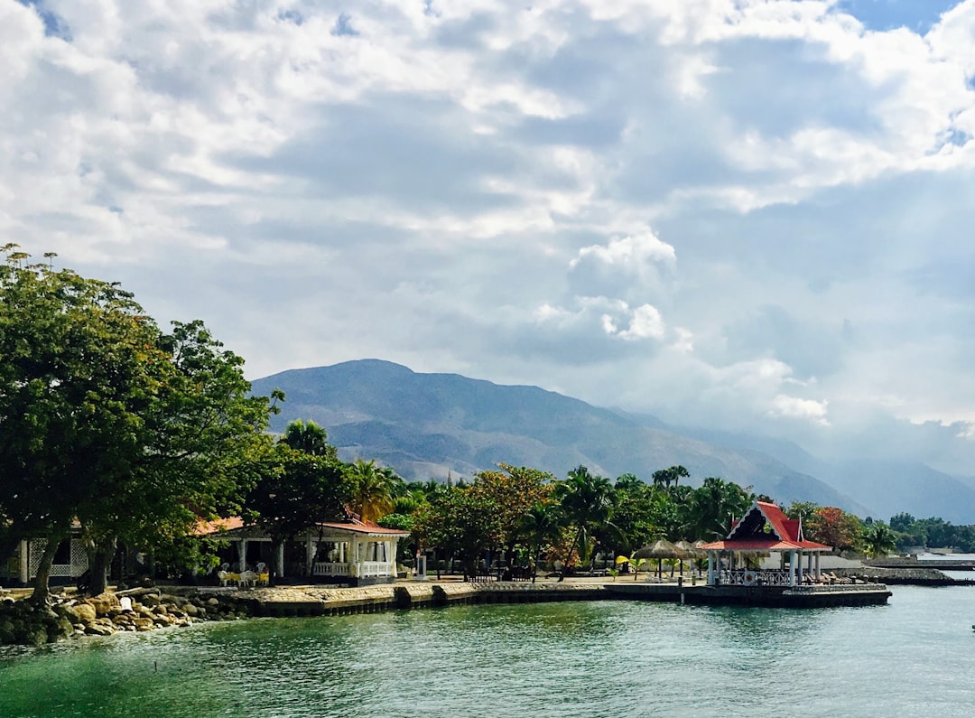 Haiti Travel Guide: Navigating Tipping Culture & Service Fees Like a Pro