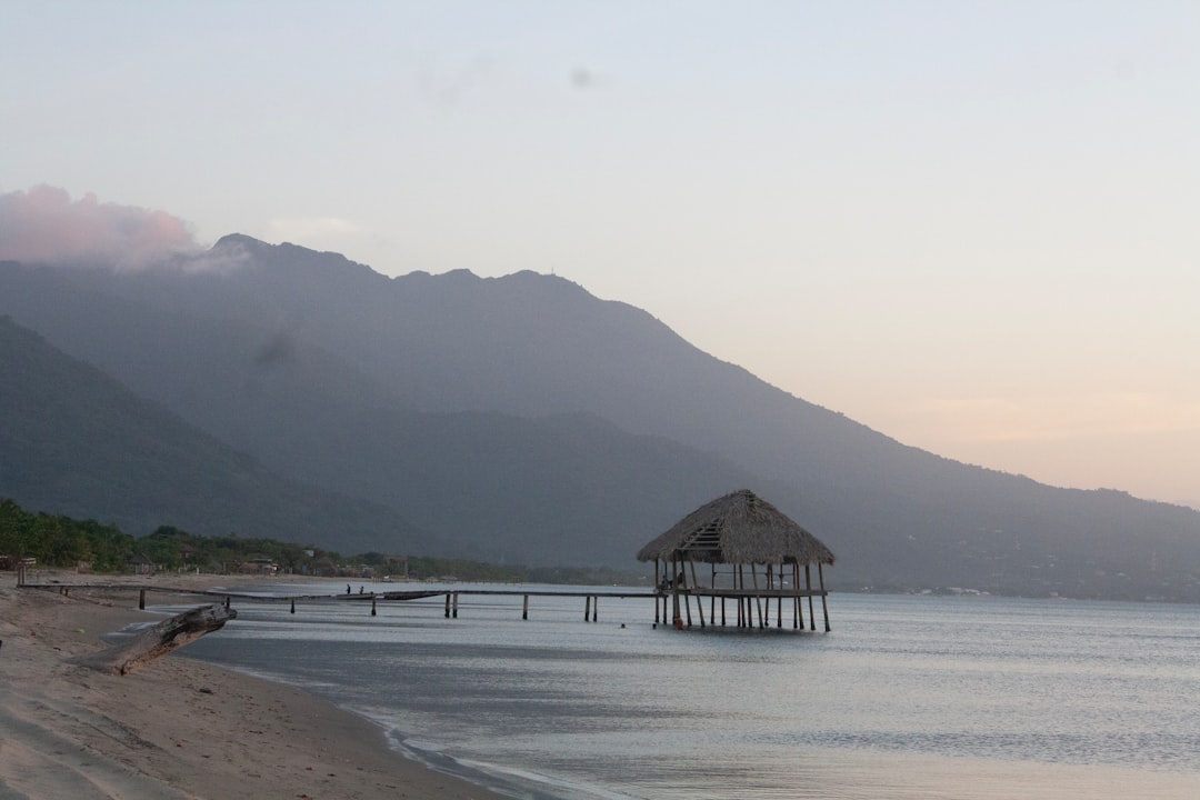 Unforgettable Sunrise Hikes in Honduras: Your Guide to Breathtaking Views