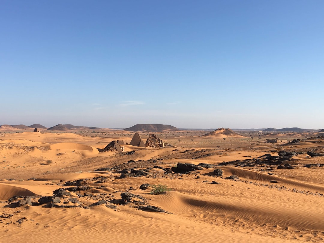 Navigating Tipping & Service Charges in Sudan: A Comprehensive Visitor's Guide